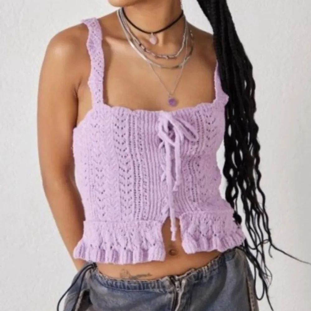 URBAN OUTFITTERS | Carmella Light Purple Ruffle Crochet Knit Top Women’s Size M